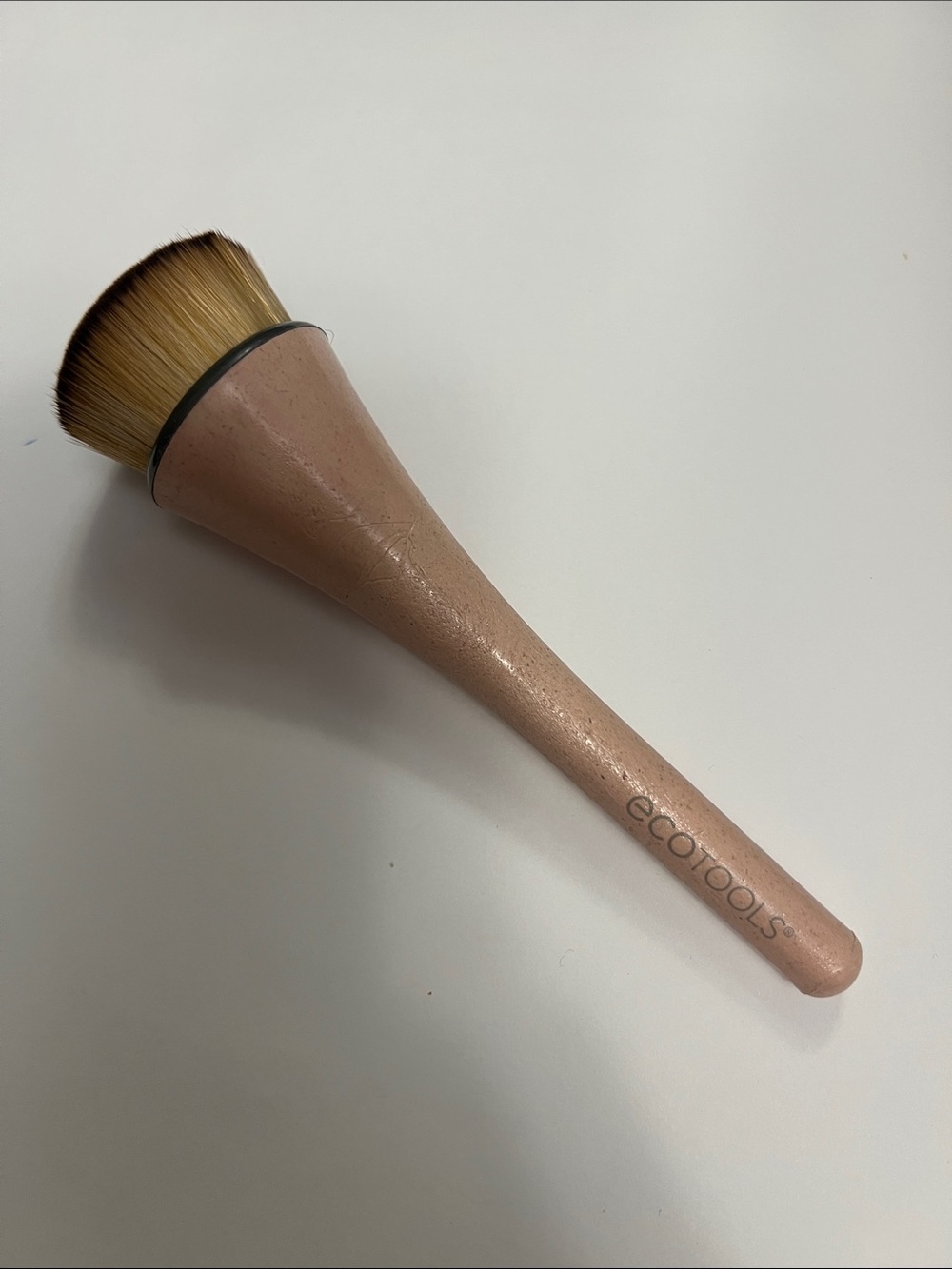 ecotools ultimate buff  Brush in Pink